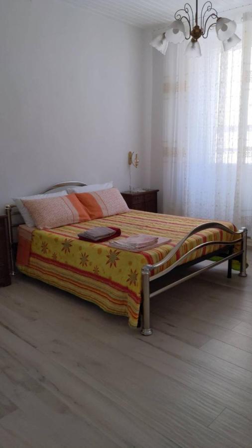 Cozy Home Away From Home 塔尔奎尼亚 外观 照片
